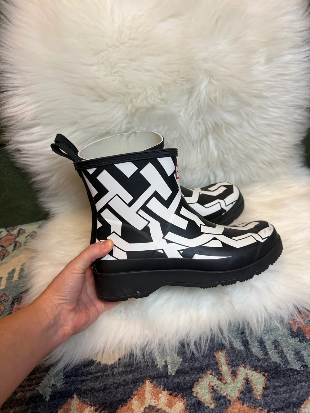 Hunter Play H-Print White Black Short Rubber Boots Womens Size 8